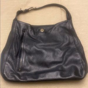 Tory Burch black leather shoulder purse.